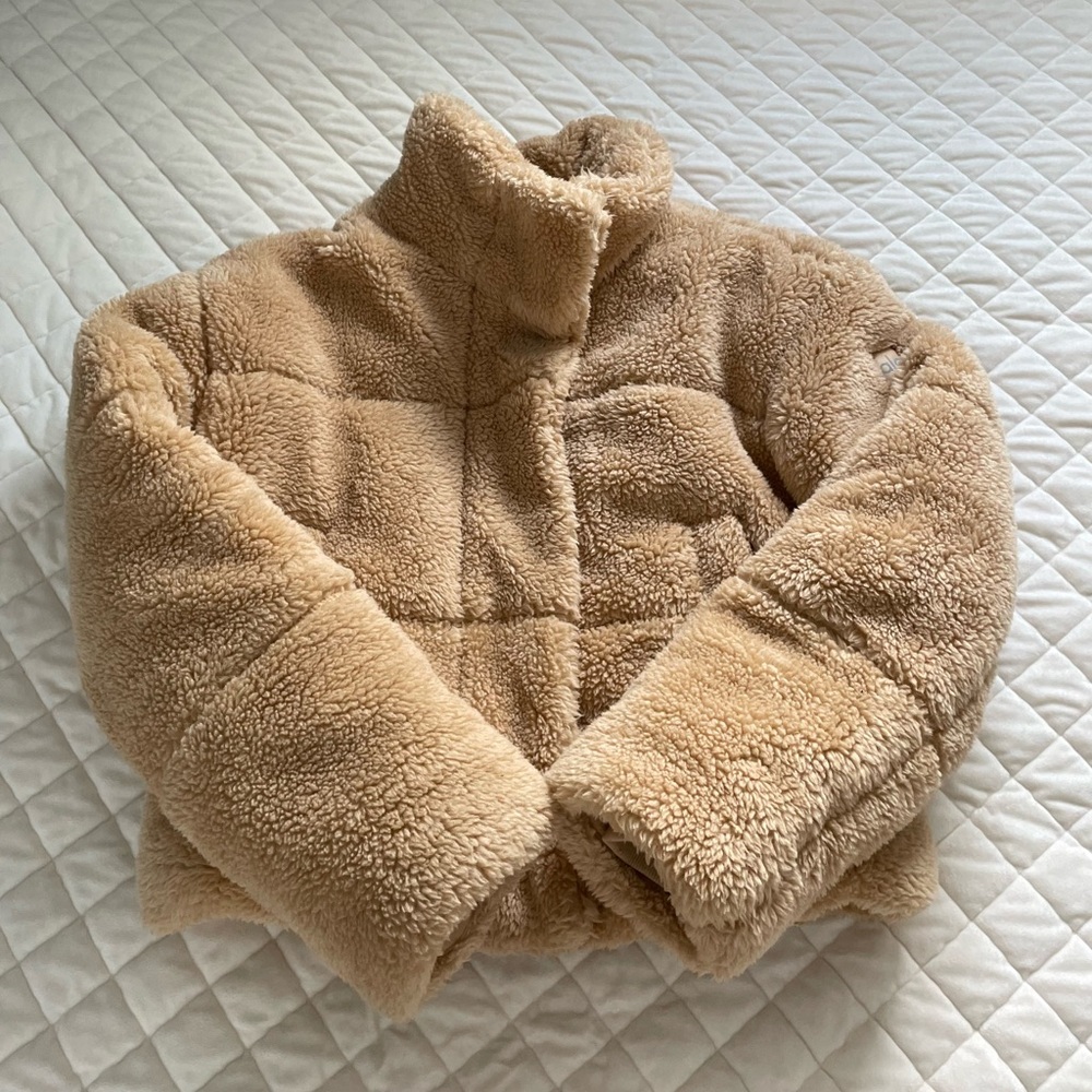 ALO Yoga Sherpa Jacket